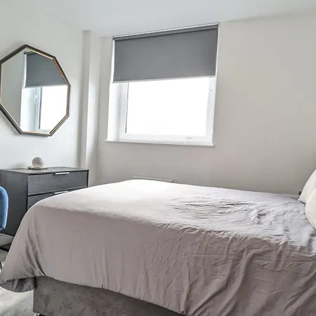 Modern 1 Bed Apt - 15 Mins To Solihull Centre
